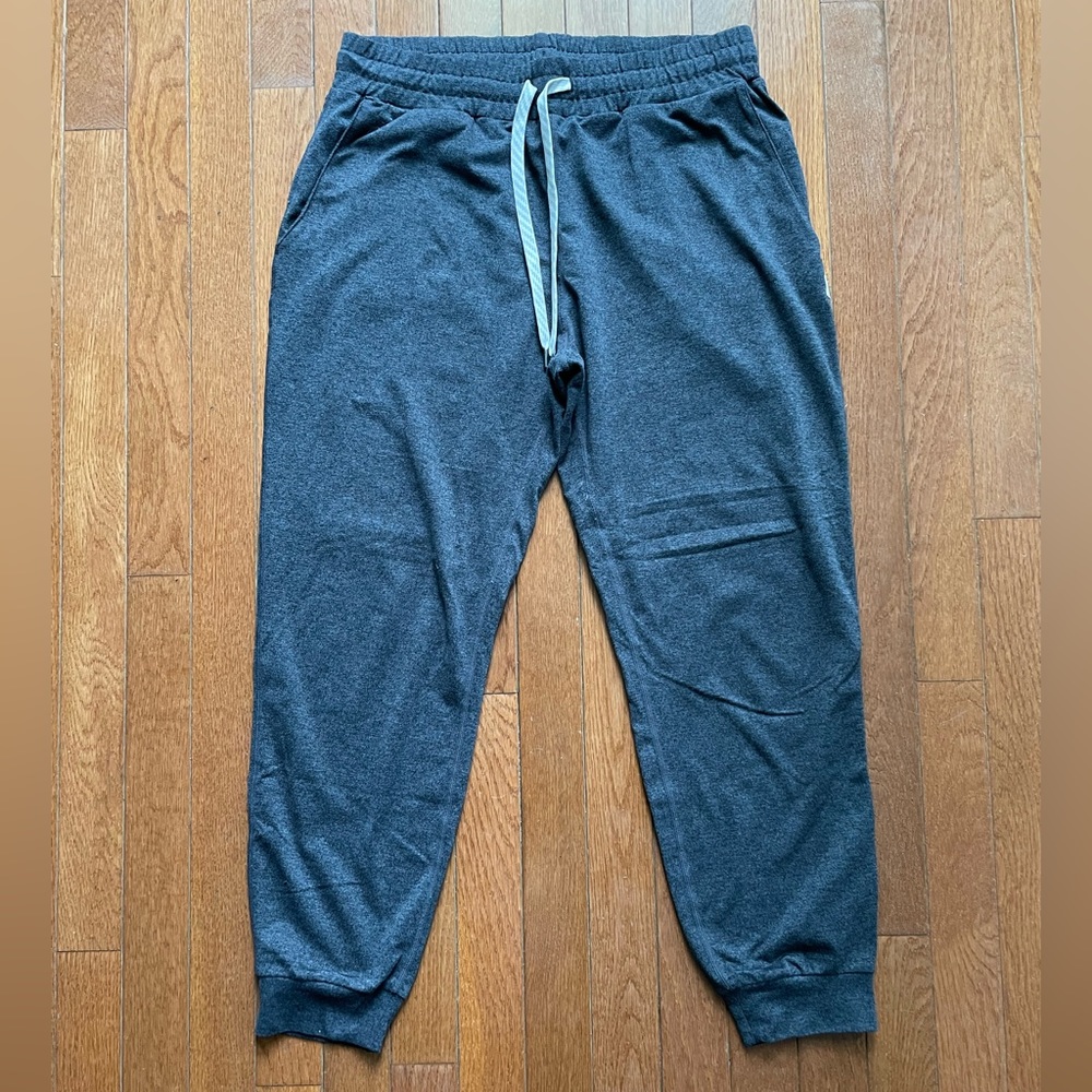 Vuori Performance Joggers